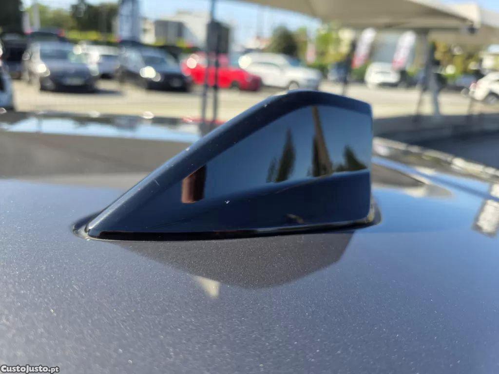 Peugeot 308 1.5 bluehdi allure pack eat8 — fotografia 17