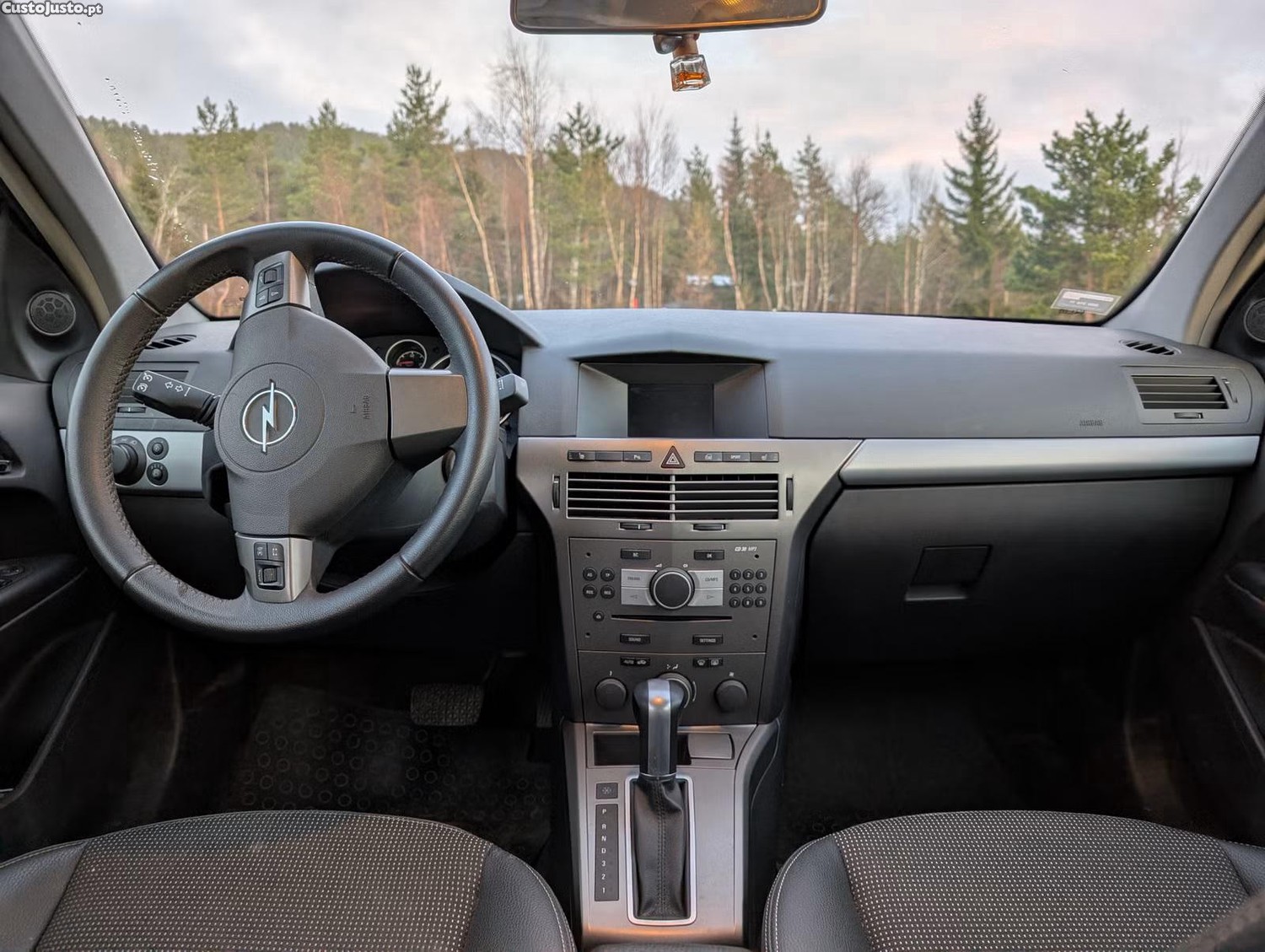 Opel Astra 1.8 — fotografia 2