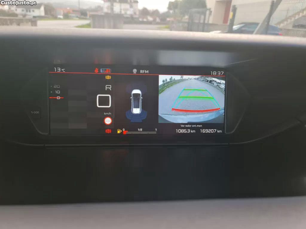 Citroën C4 Spacetourer 1.5 bluehdi shine eat8 — fotografia 3