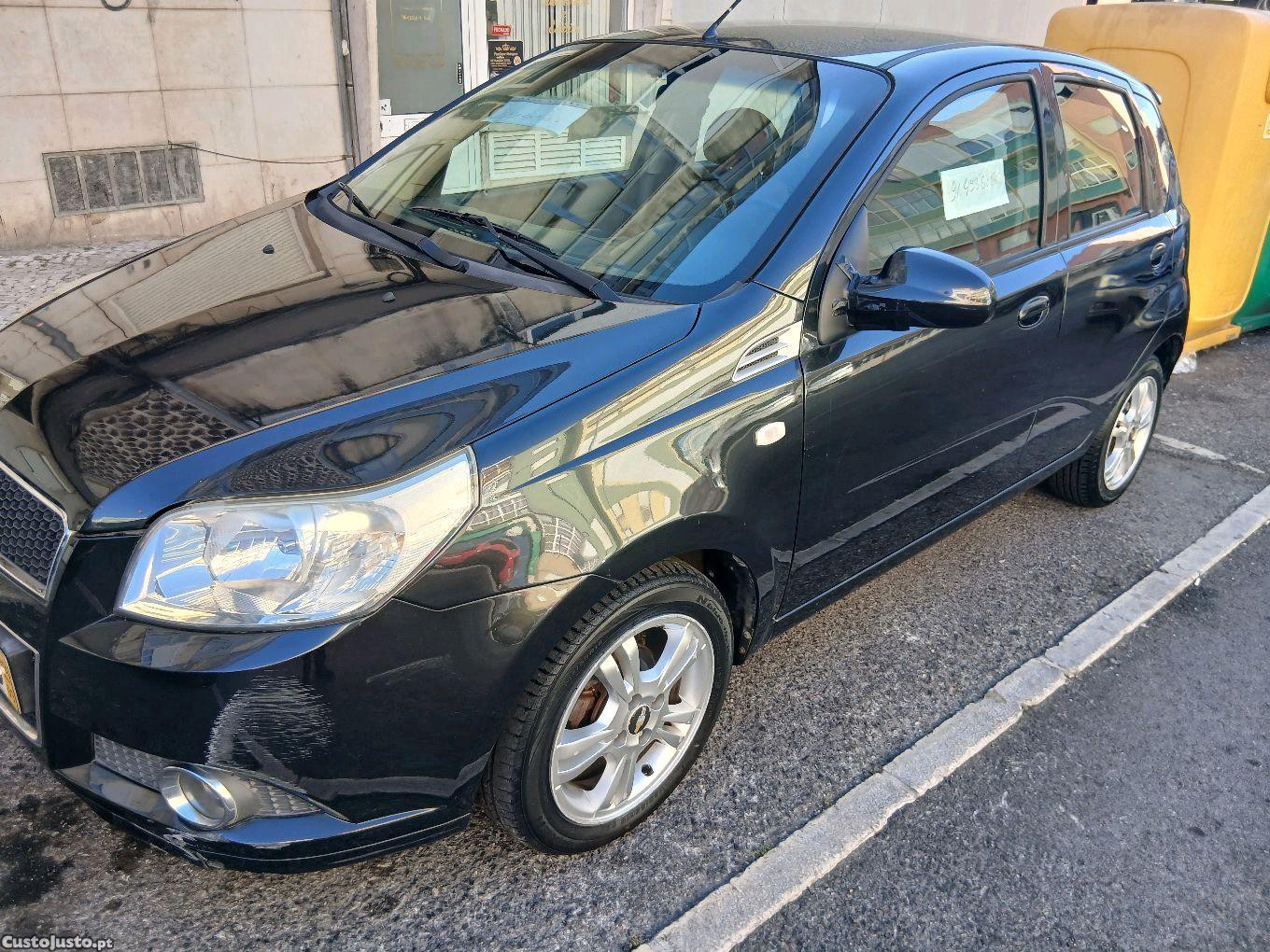 Chevrolet Aveo 1.2 — fotografia 2