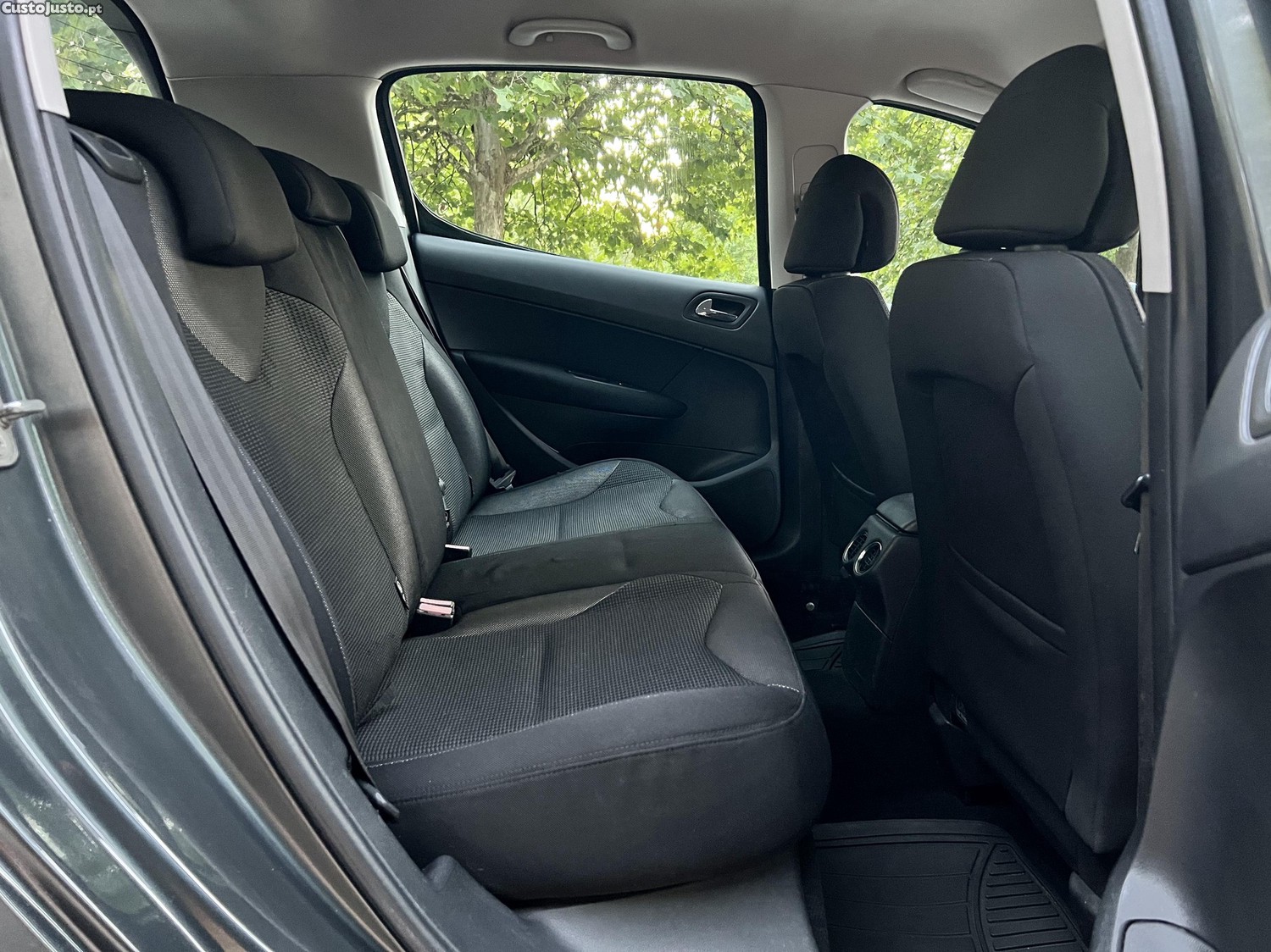 Peugeot 308 1.6HDi Executive (170 Mil Km's !) — fotografia 4