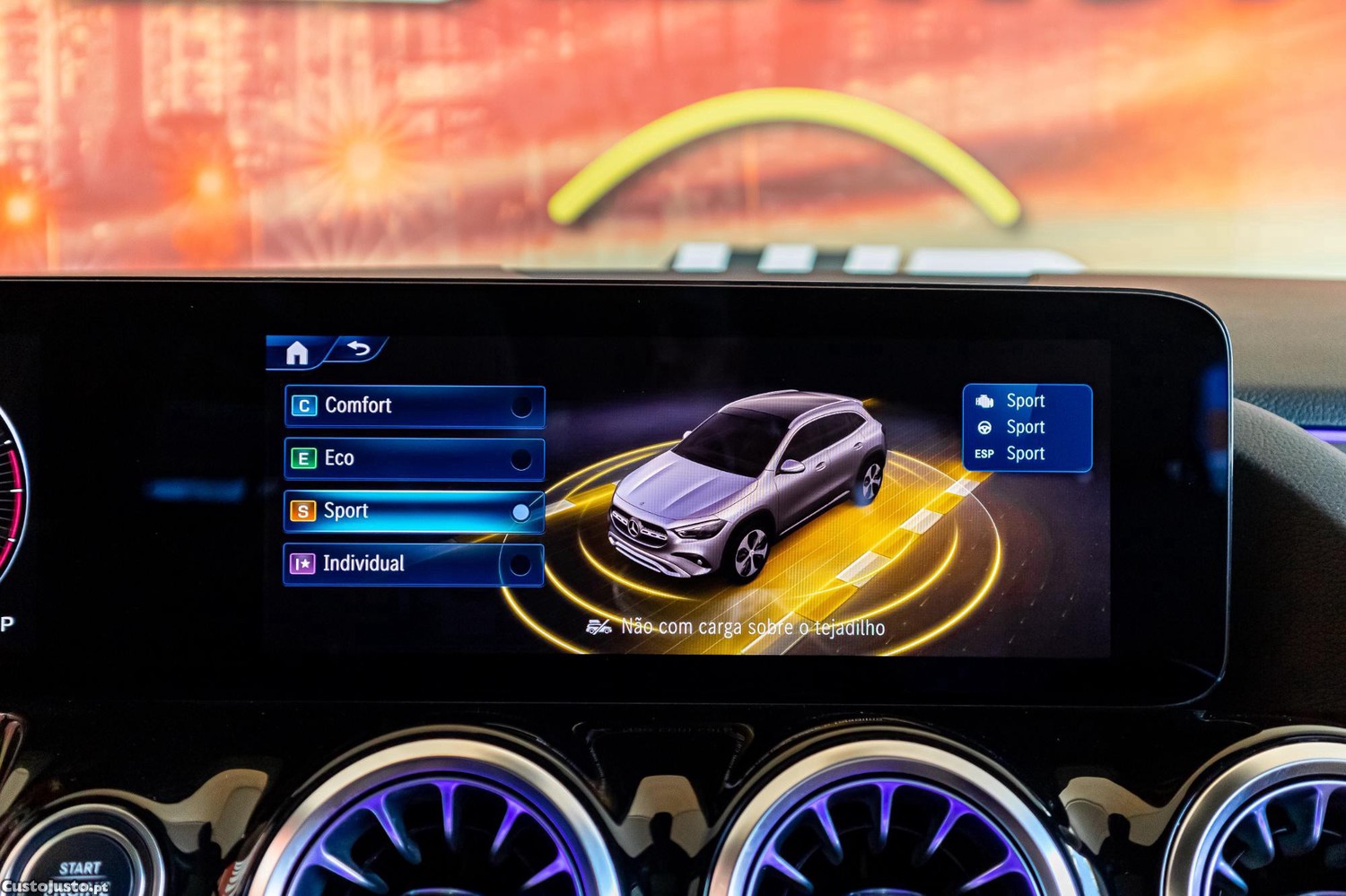 Mercedes-Benz GLA 180 d Progressive Auto — fotografia 11