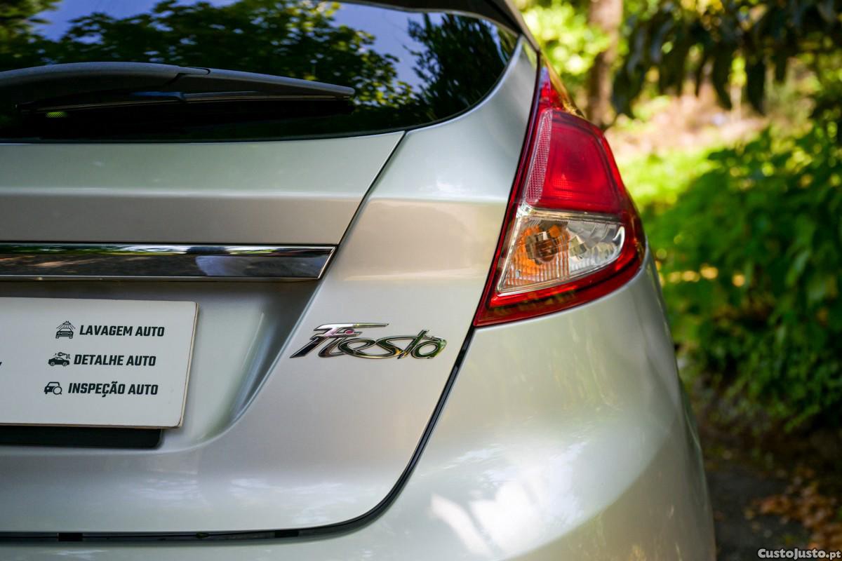 Ford Fiesta 1.0 Ti-VCT Titanium — fotografia 12