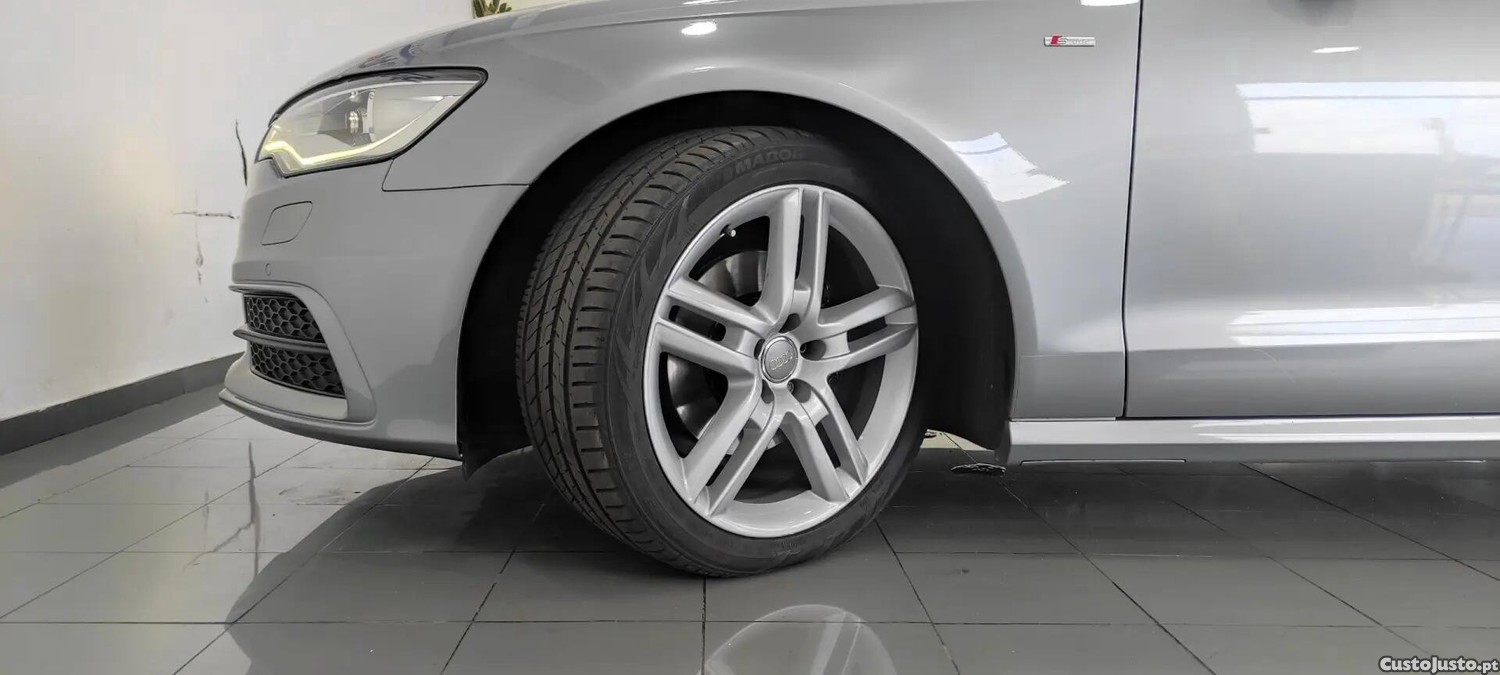 Audi A6 2.0 TDi S-line Multitronic — fotografia 22