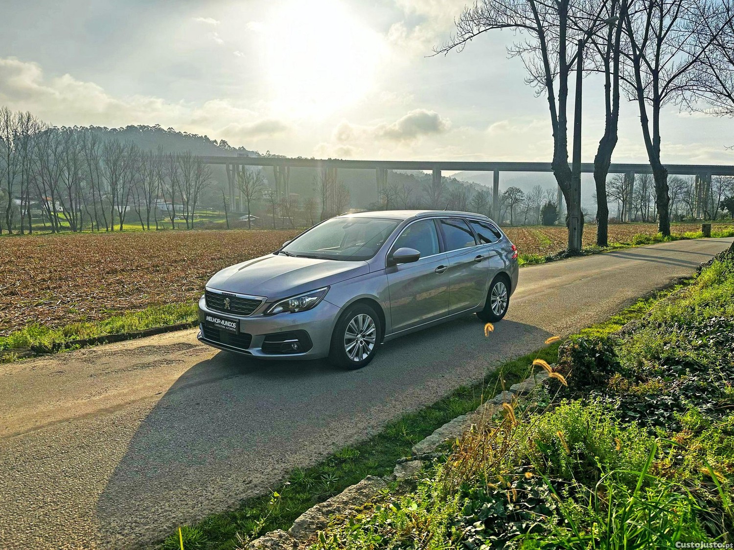 Peugeot 308 SW 1.5 BlueHDi Allure Pack EAT8 — fotografia 18