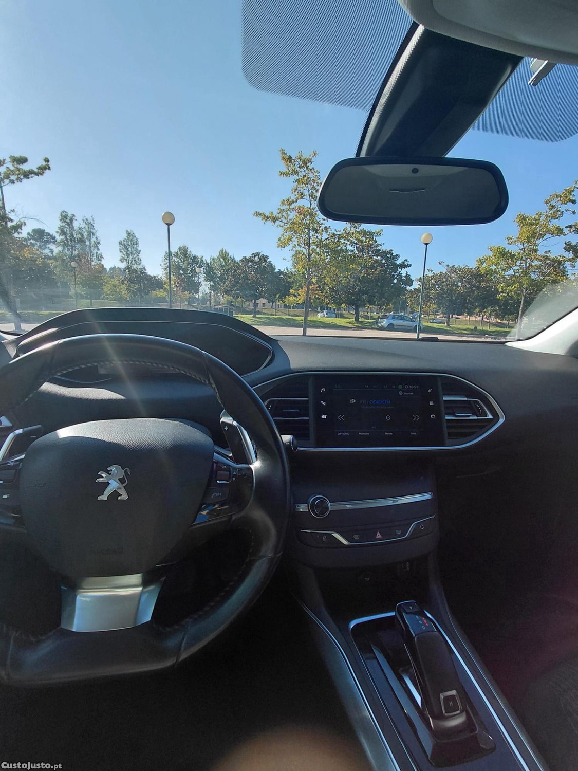 Peugeot 308 W II 1.5HDI 130cv - Automática 8 velocidades — fotografia 8