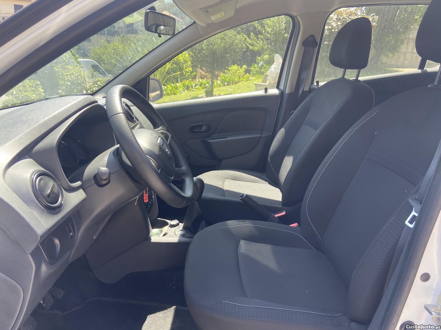 Dacia Sandero 1.0 — fotografia 6