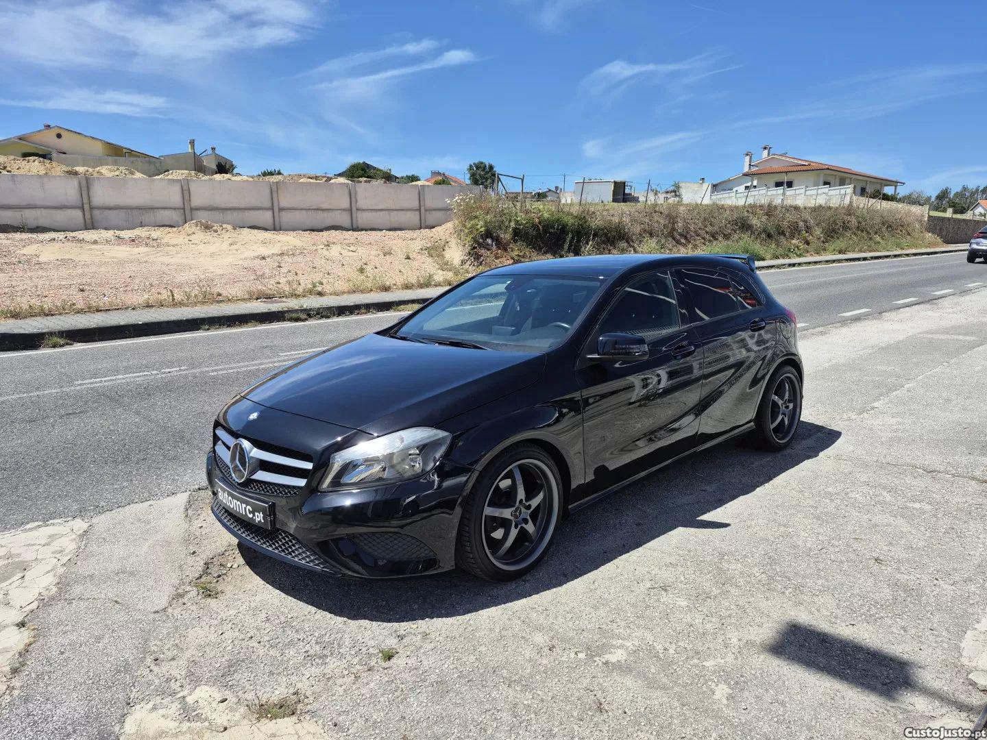 Mercedes-Benz A 180 D amg line — fotografia 20
