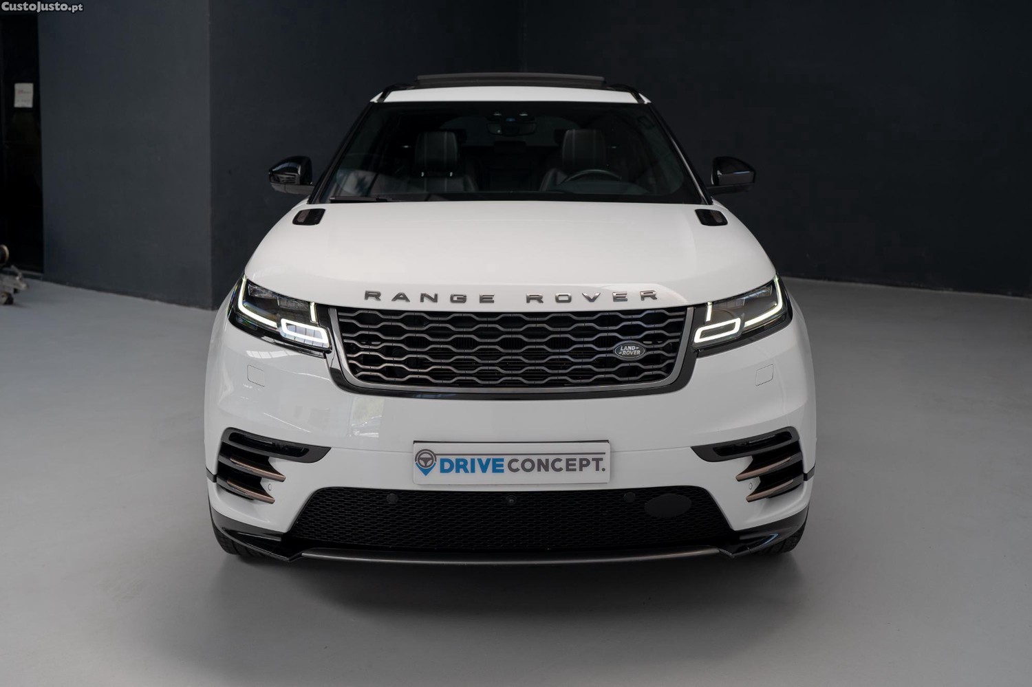 Land Rover Range Rover Velar P300 R-Dynamic — fotografia 29