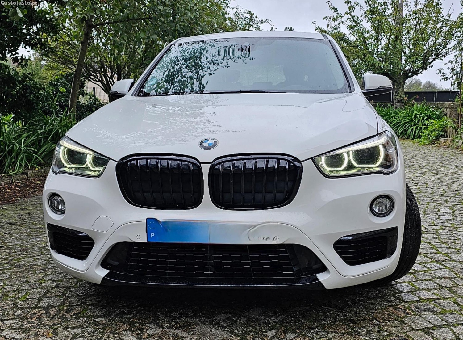 BMW X1 20d Xdrive — photo 2