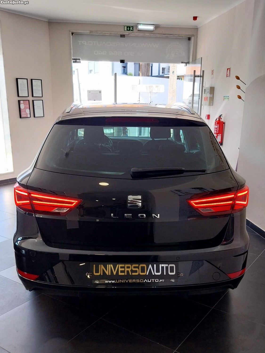 SEAT Leon ST 1.6 TDI Style S/S Plus | Nacional| Histórico de manutenção — fotografia 3