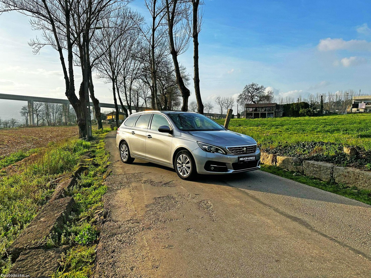 Peugeot 308 SW 1.5 BlueHDi Allure Pack EAT8 — fotografia 10