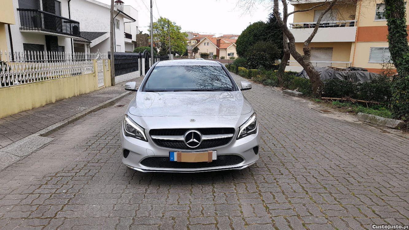 Mercedes-Benz CLA 180 Urban — fotografia 7