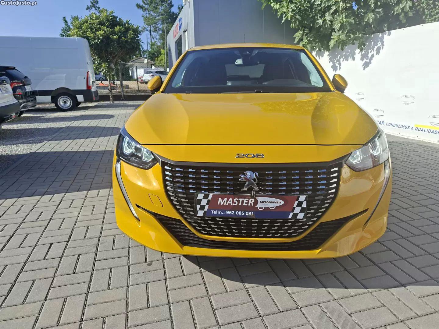 Peugeot 208 1.2 puretech allure pack — fotografia 2