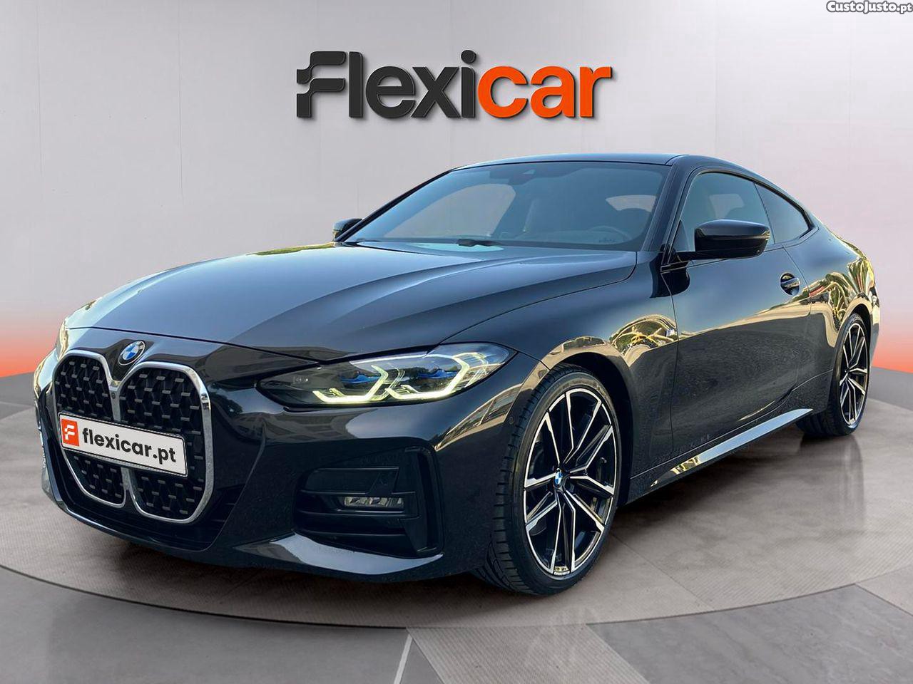 BMW 420 d xDrive Pack Desportivo M Auto — fotografia 17