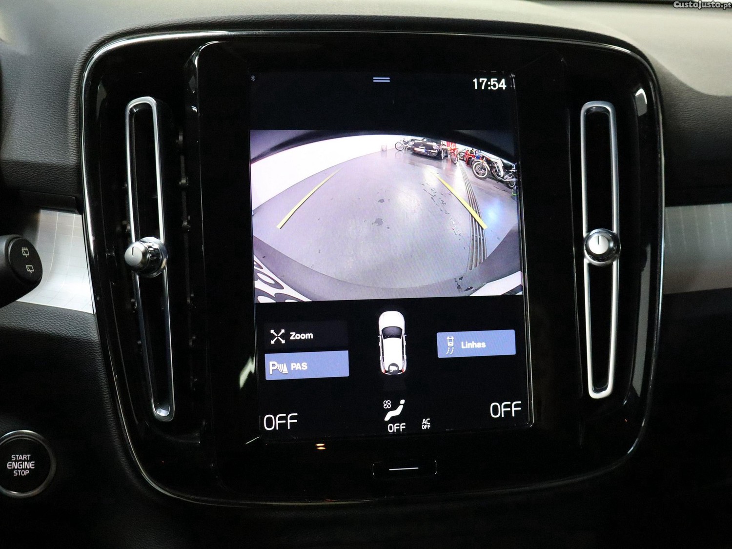 Volvo XC 40 1.5 T4 PHEV Core — fotografia 12