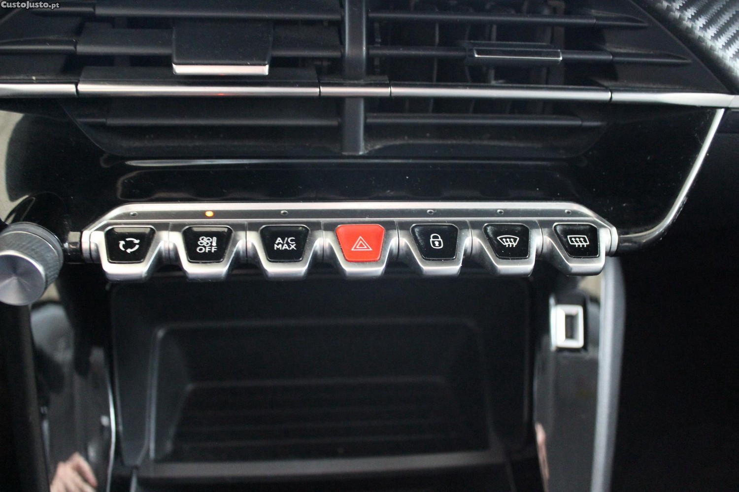 Peugeot 208 1.2 PureTech Active Pack — fotografia 6