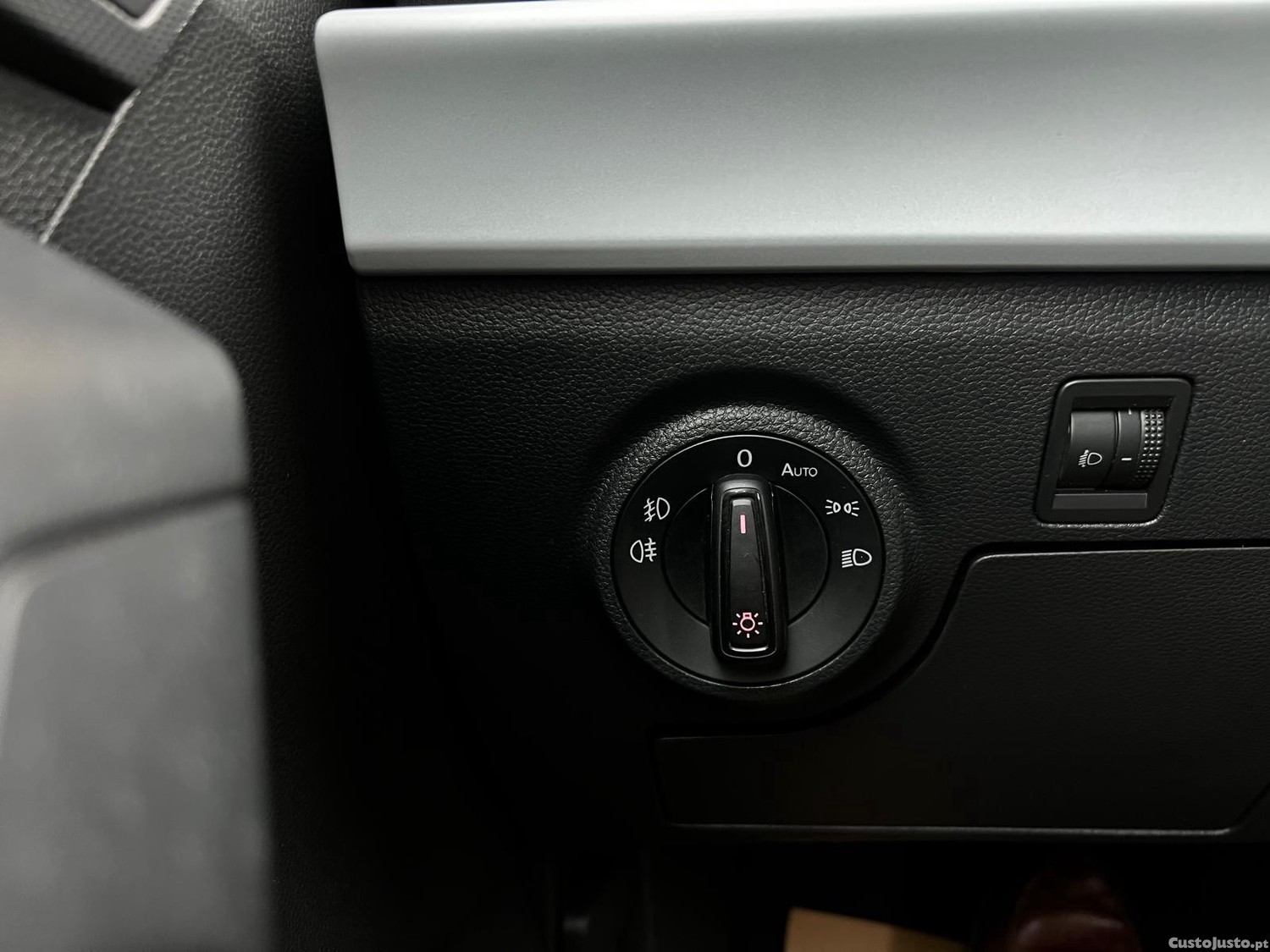 SEAT Arona 1.0 TSI Style — fotografia 10