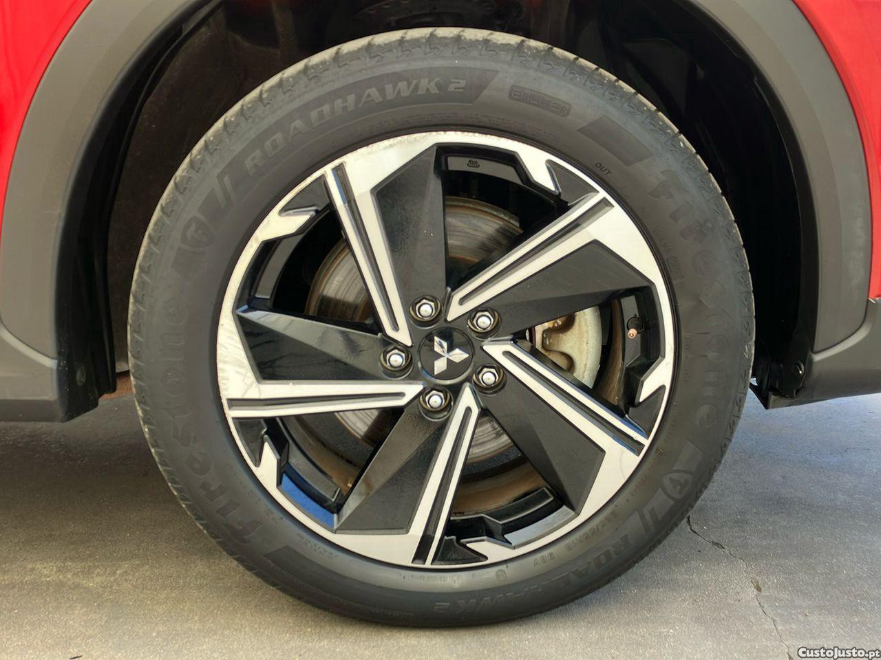 Mitsubishi Eclipse Cross 2.4 PHEV eMotion — fotografia 10
