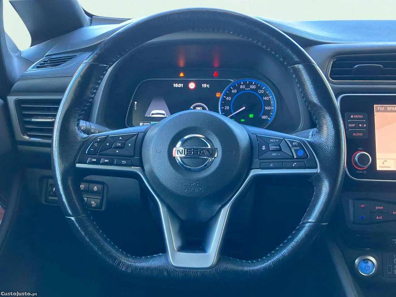 Nissan Leaf Acenta — fotografia 9