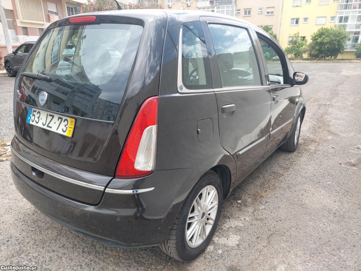 Lancia Musa 1.3 Multijet Diesel - 10 — photo 5