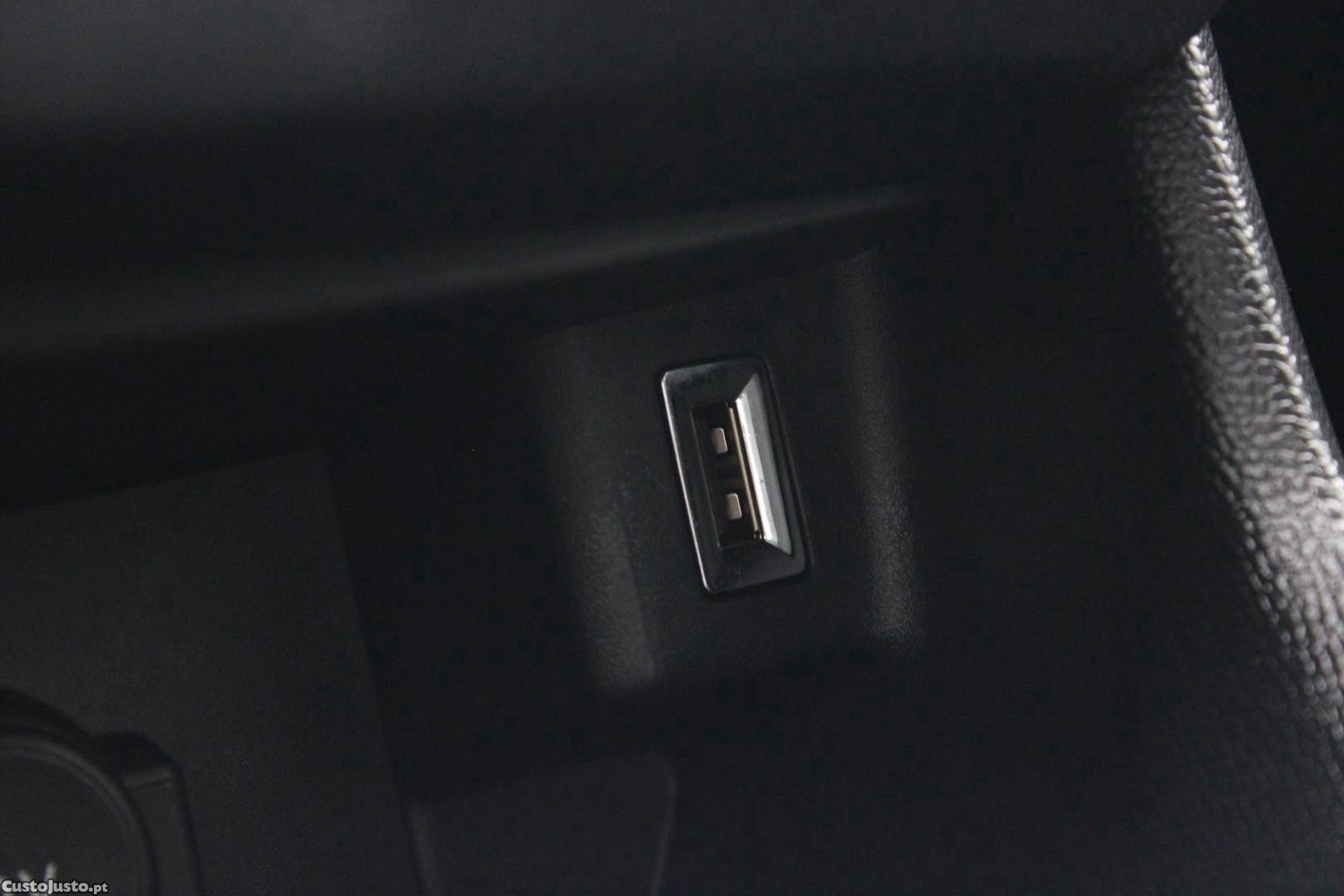 Peugeot 308 1.5 BHDI BUSINESS — fotografia 15