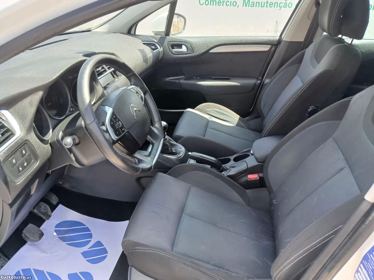 Citroën C4 1.6 e-hdi air.seduction — fotografia 10