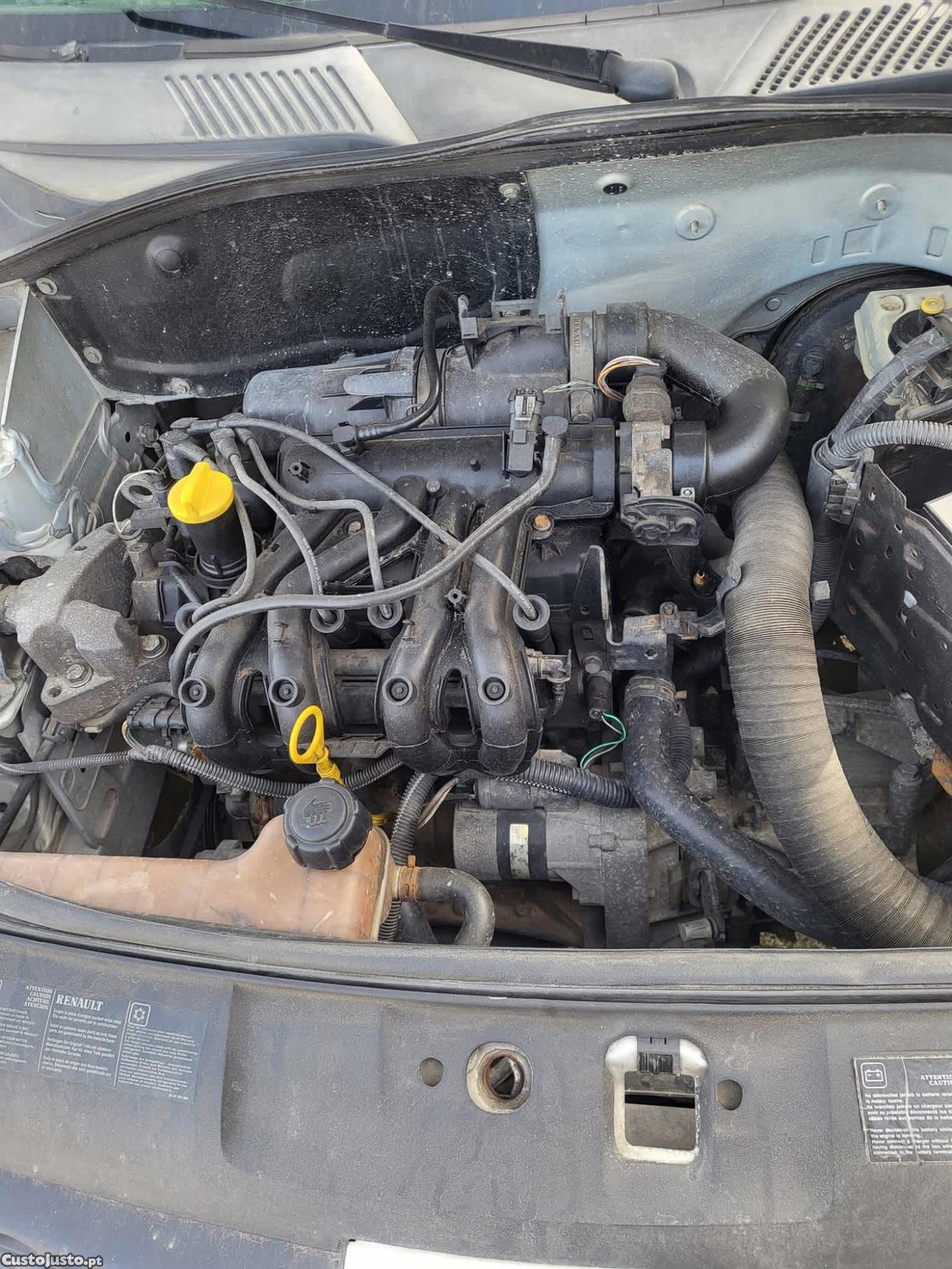 Renault Clio 1.2 ano 2003 tudo em dia sem problemas — fotografia 8