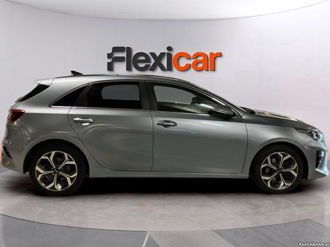 Kia Ceed 1.0 T-GDI GT Line — fotografia 19