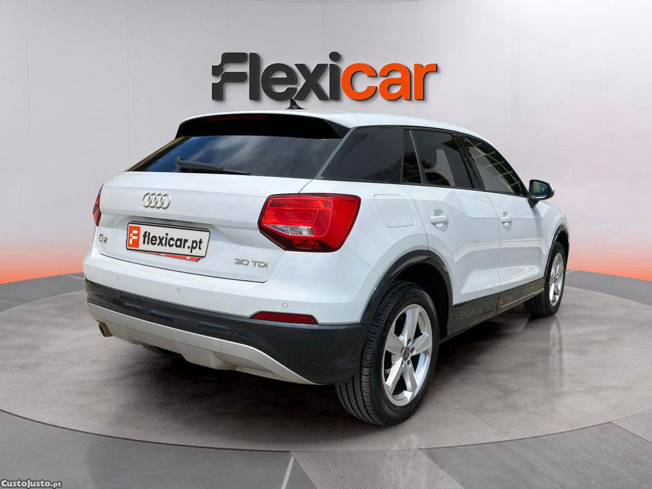 Audi Q2 30 TDI — fotografia 11