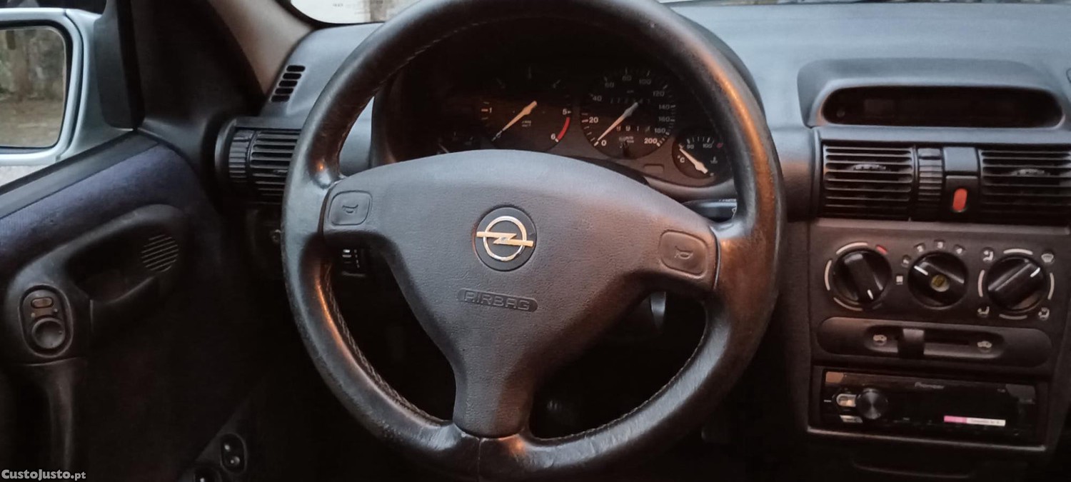 Opel Corsa 1.5TD Centenário — fotografia 6