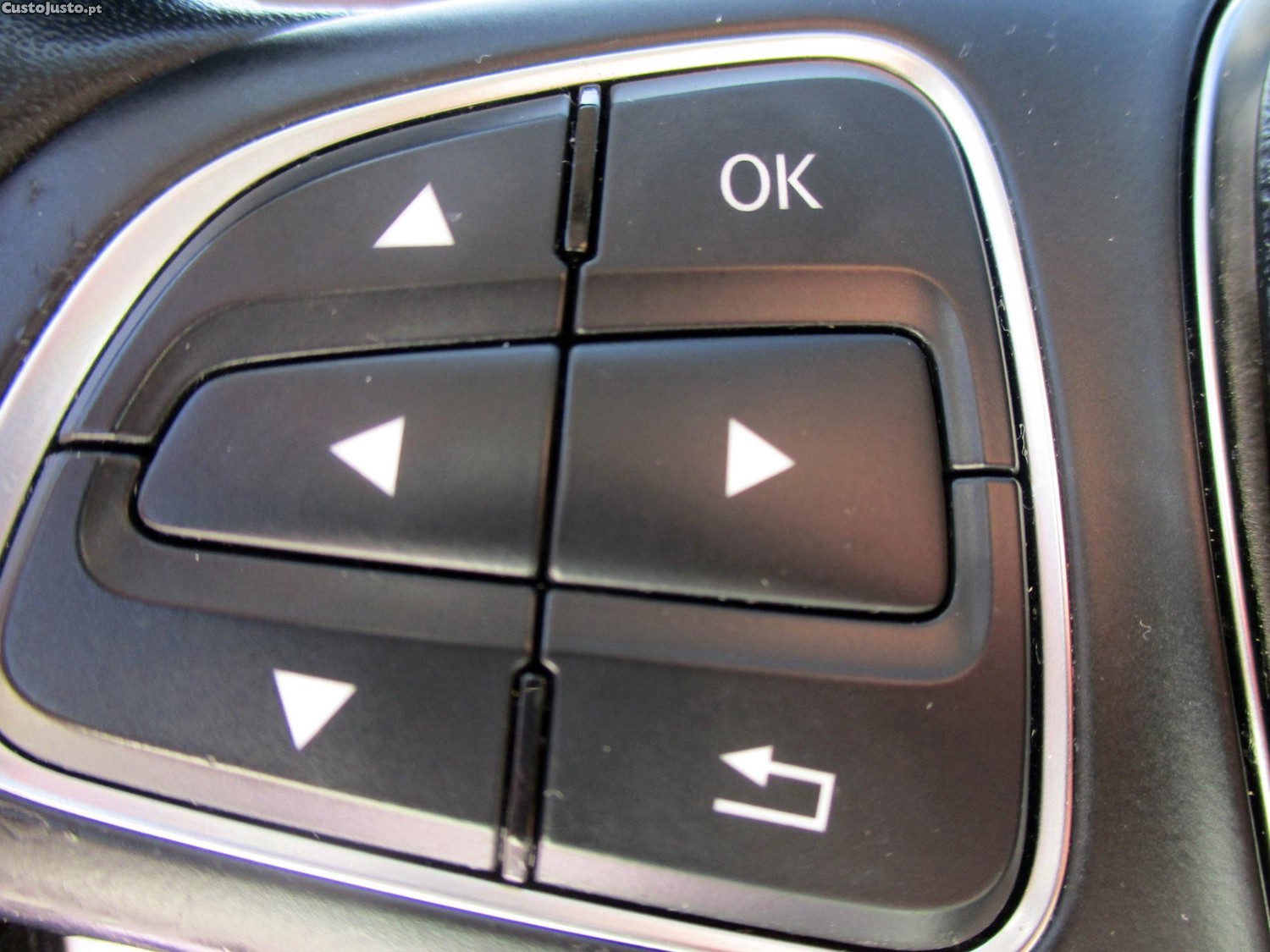 Mercedes-Benz GLA 180 d 7G-DCT Style — fotografia 16