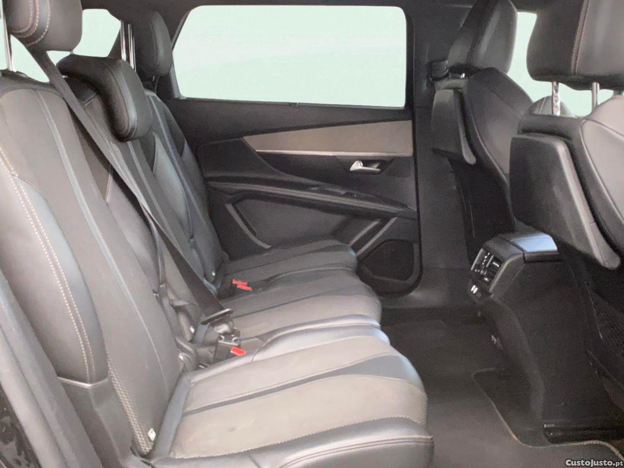 Peugeot 5008 1.5 BlueHDi GT Line — fotografia 6