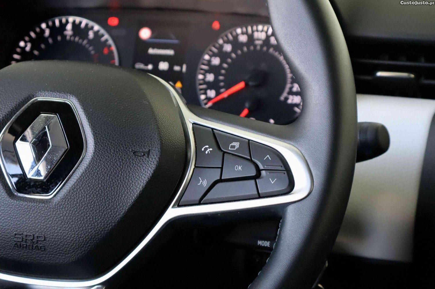 Renault Clio 1.0 TCe Evolution Bi-Fuel — fotografia 15