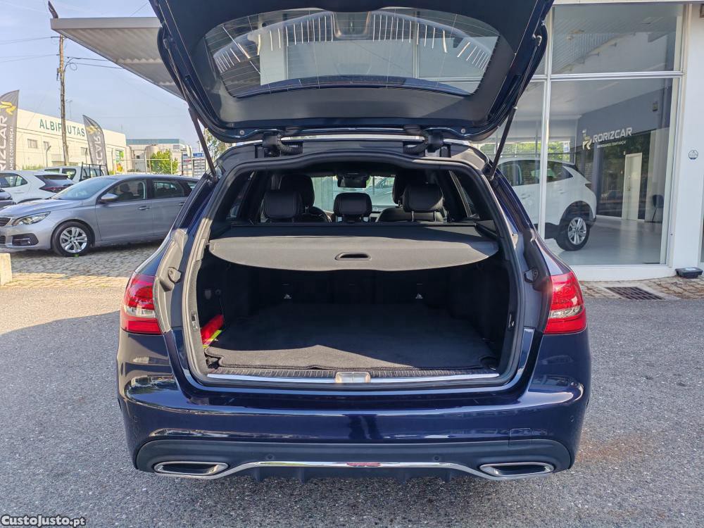 Mercedes-Benz C 220 d AMG Line — fotografia 14