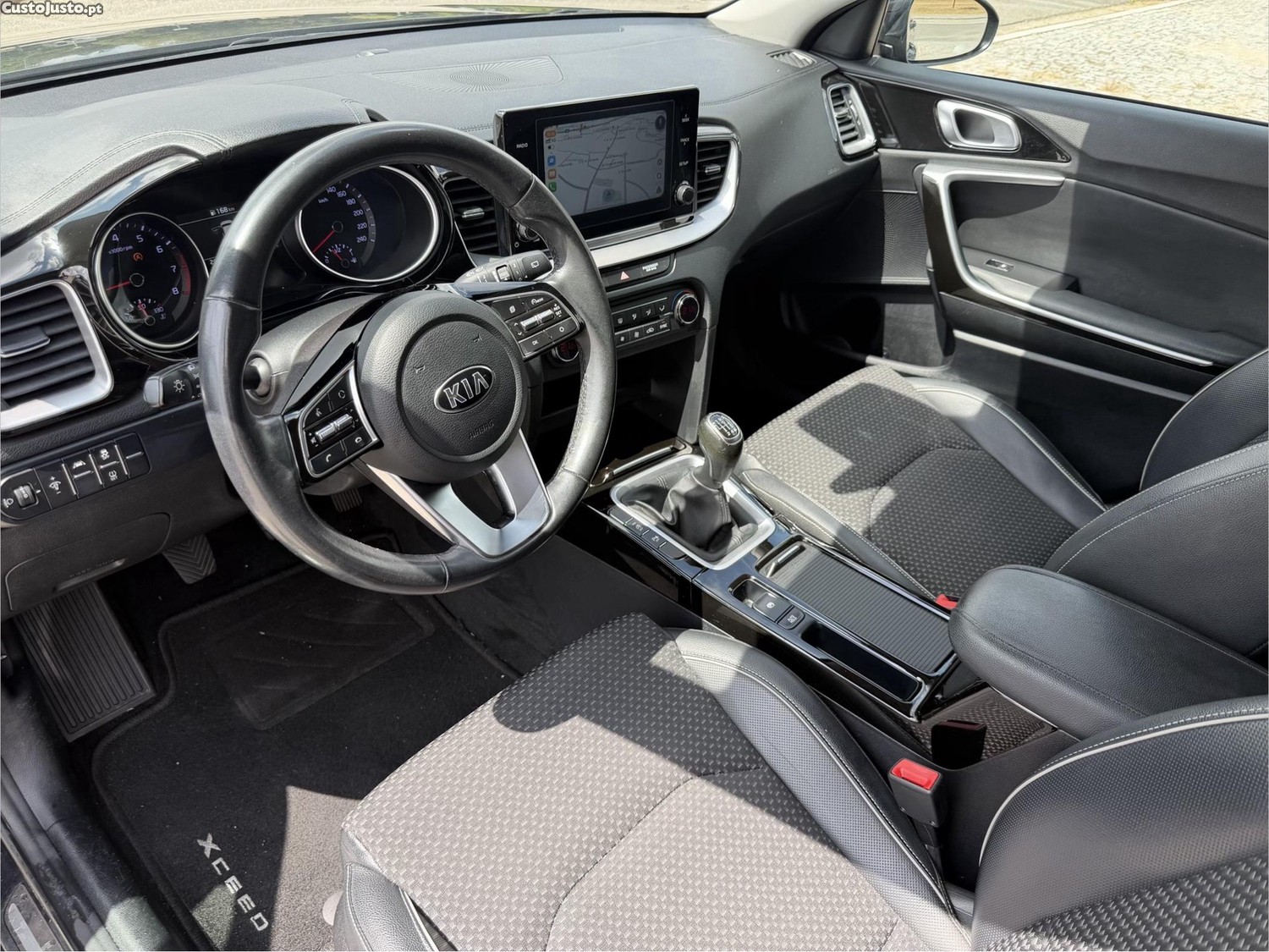 Kia XCeed 1.0 T-GDI 120cv Tech — fotografia 7