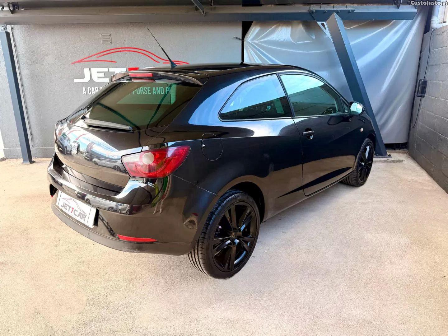 SEAT Ibiza 1.6 tdi sport dpf — fotografia 12