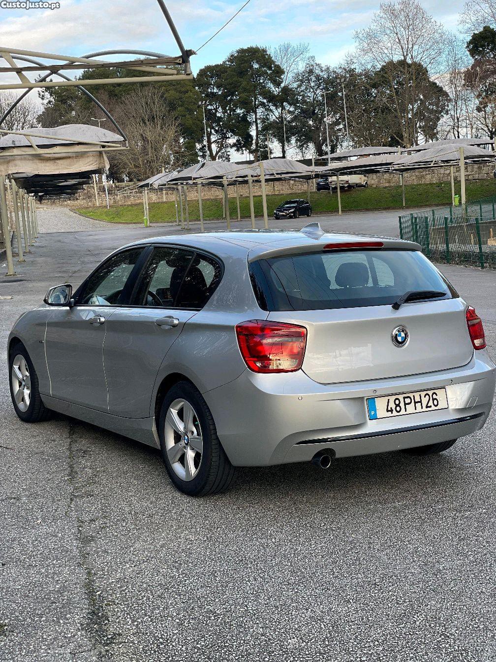 BMW 116 116d Efficient Dynamics (F20) - 115 cv — photo 4