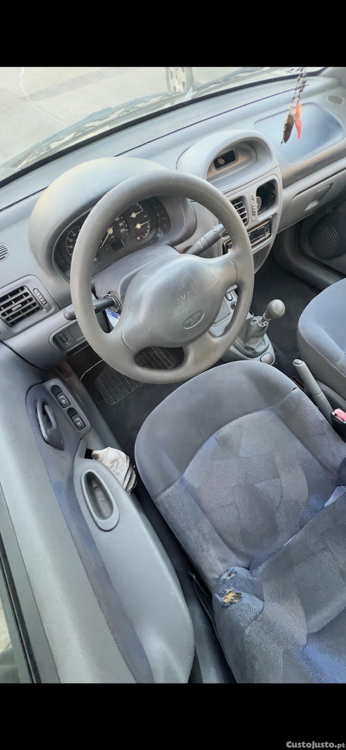 Renault Clio 1.2 — fotografia 3