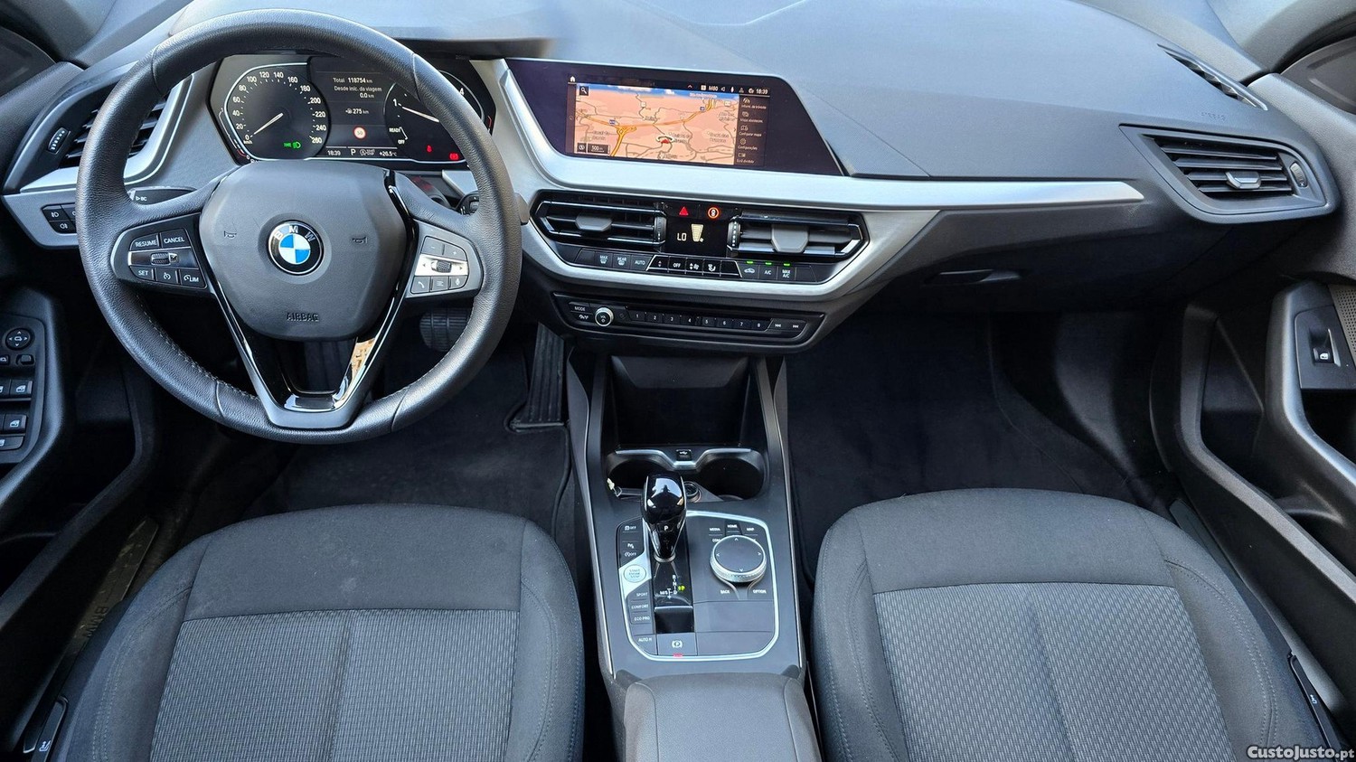BMW 116 d Auto Lounge — fotografia 21