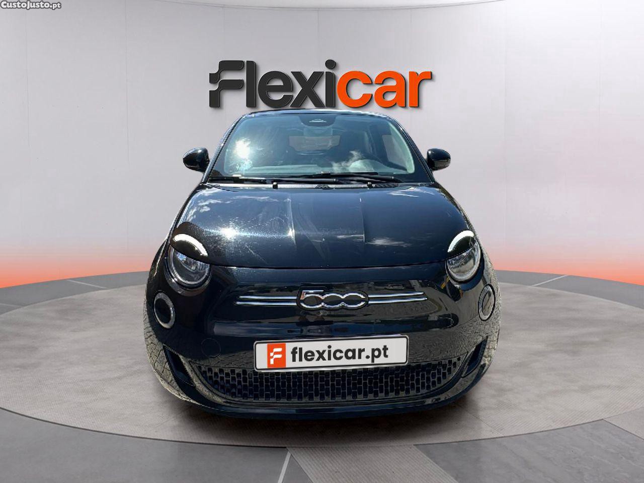 Fiat 500 e Icon Plus 42 KWh — fotografia 15
