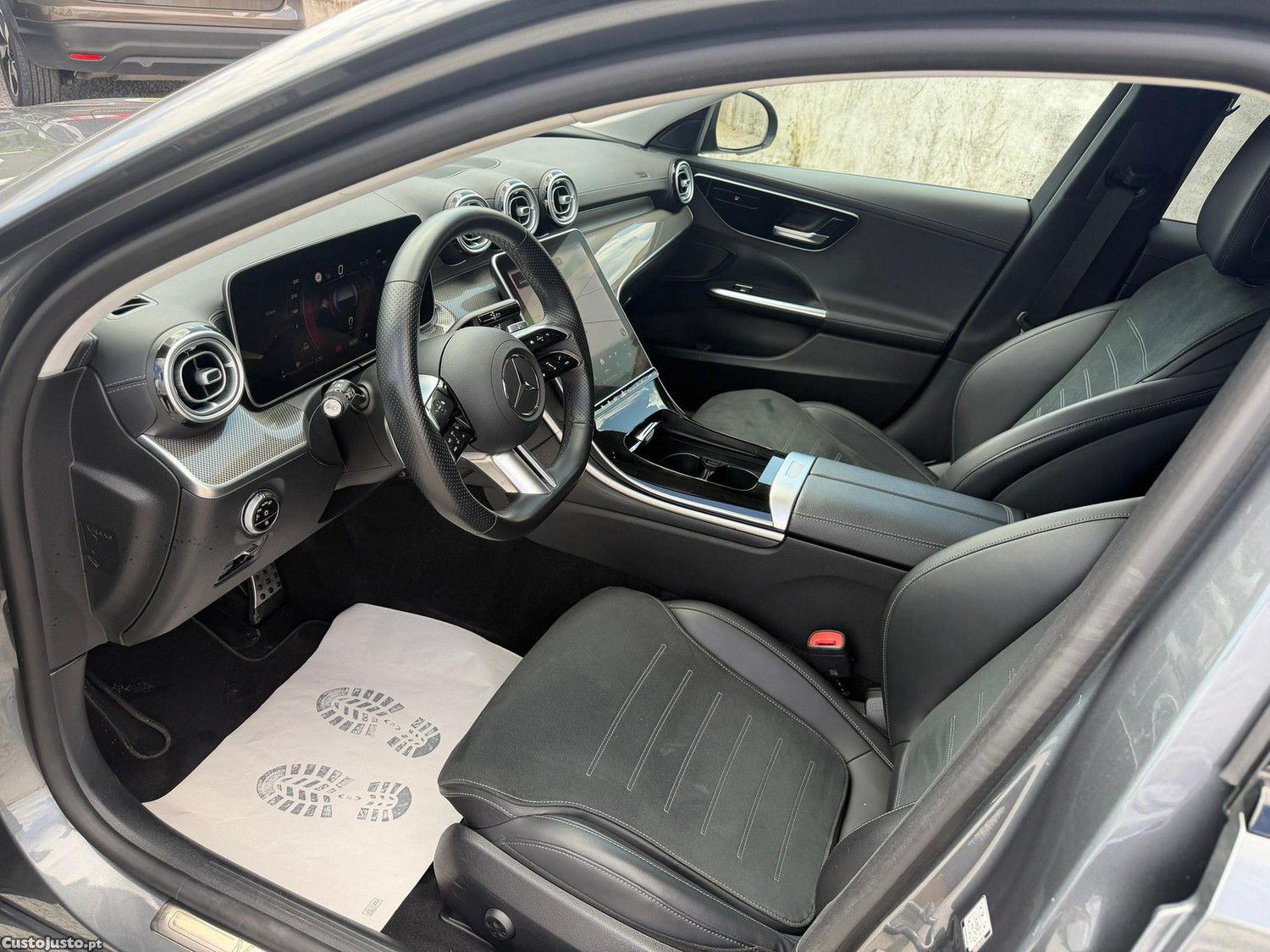 Mercedes-Benz C 300 e T 9G-TRONIC AMG Line — fotografia 10