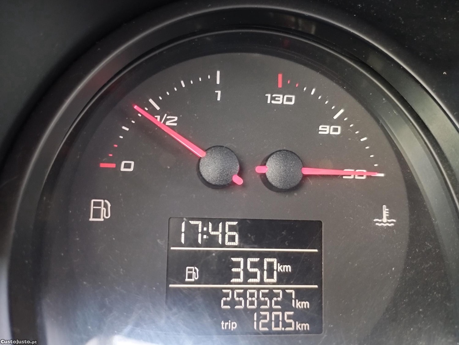SEAT Leon Ecomotive 1.6 TDI — fotografia 3