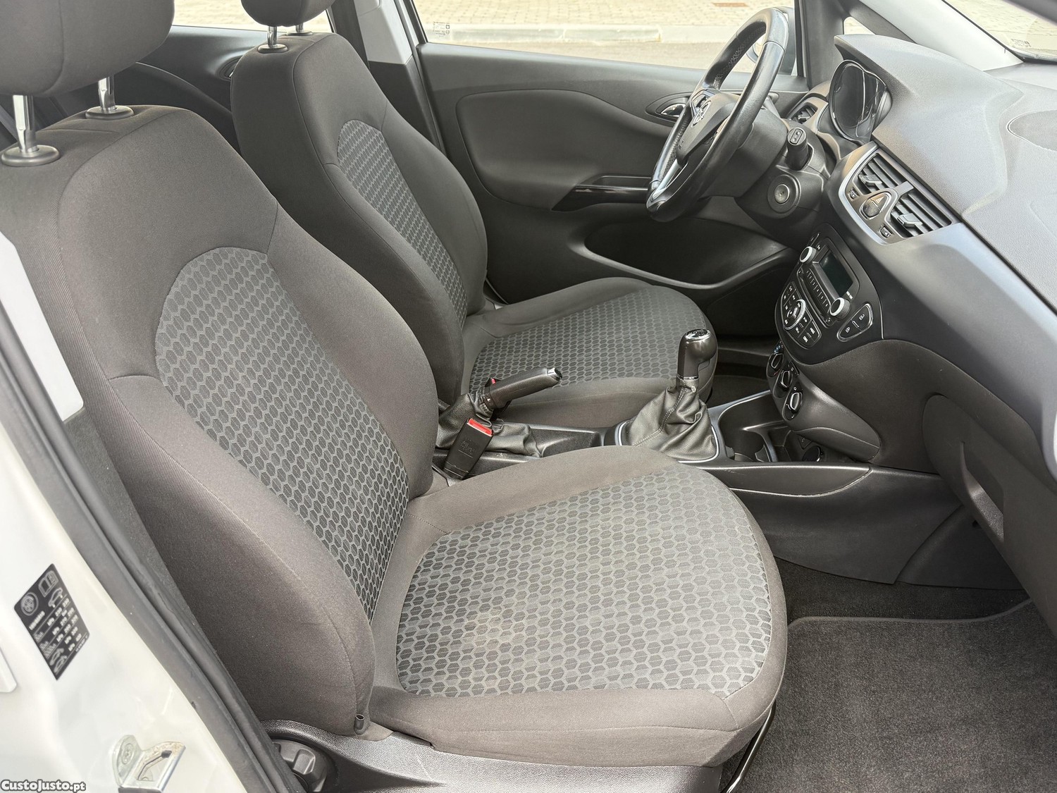 Opel Corsa 1.3 cdti 95 cv — fotografia 5