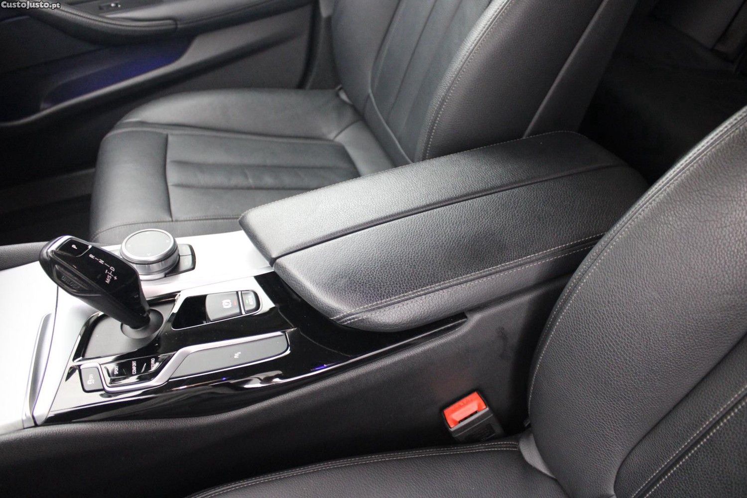 BMW 520 D AUTO — fotografia 10