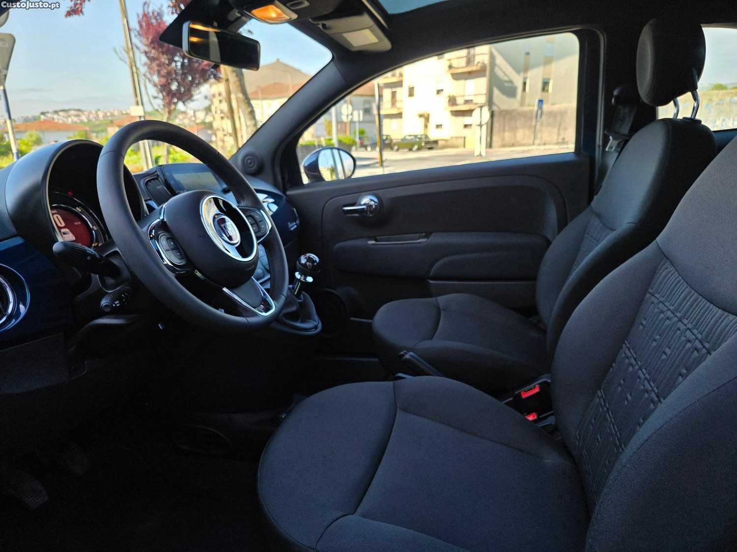 Fiat 500 1.0 Hybrid Connect — fotografia 10