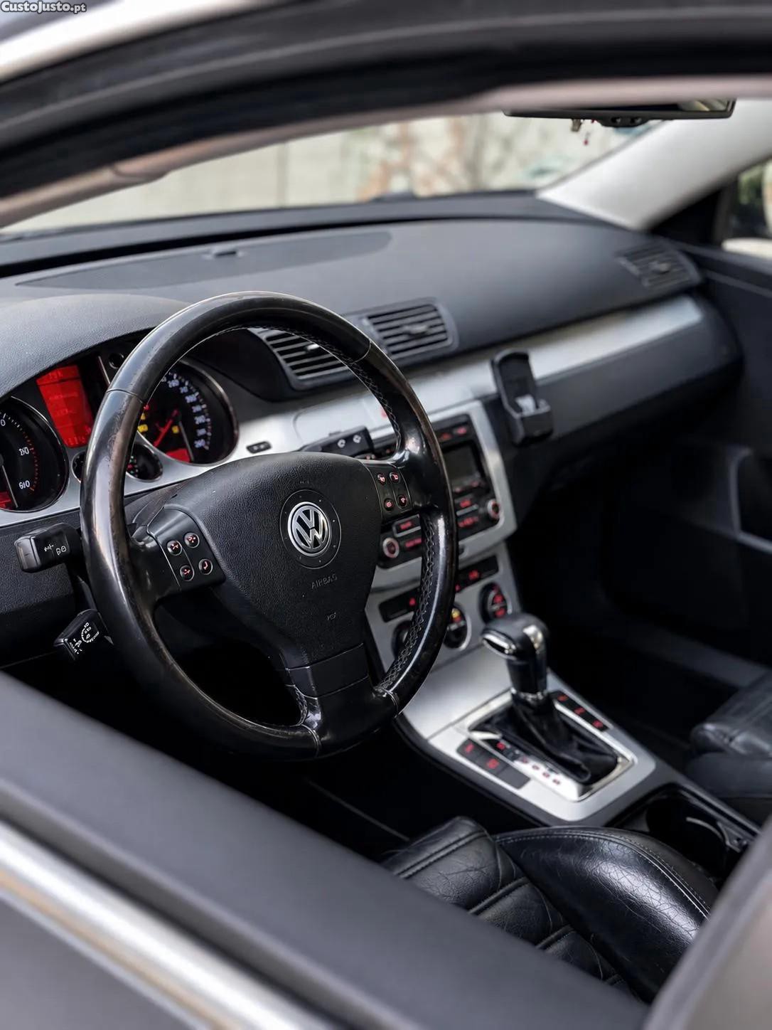 Volkswagen Passat 2.0 TDi — fotografia 8