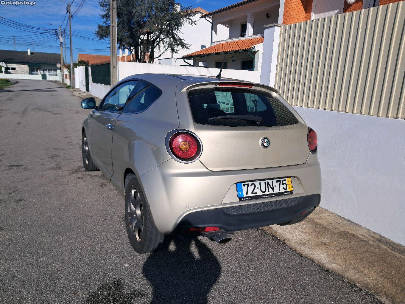 Alfa Romeo MiTo 1.3 Jtdm Turismo — fotografia 8