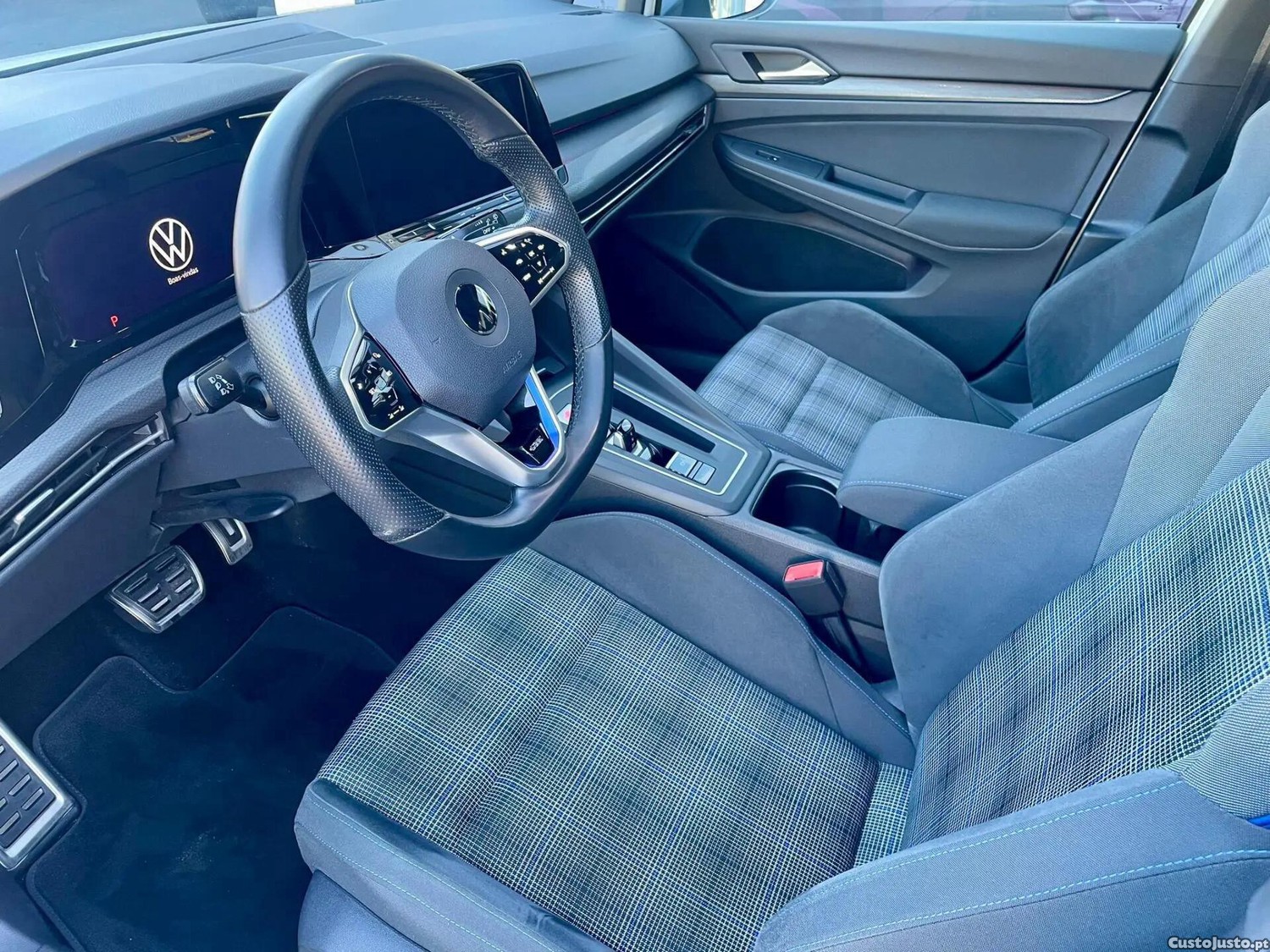 Volkswagen Golf 1.4 GTE Plug-in-Hybrid DSG — fotografia 7