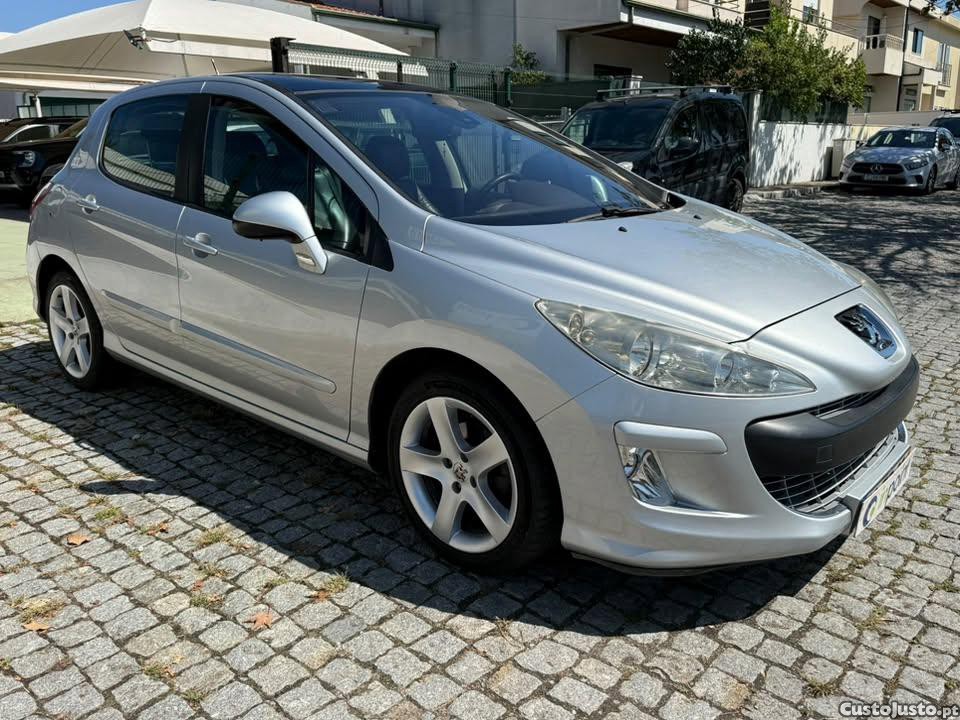 Peugeot 308 1.6 HDI Exclusive Panorâmico. — fotografia 11